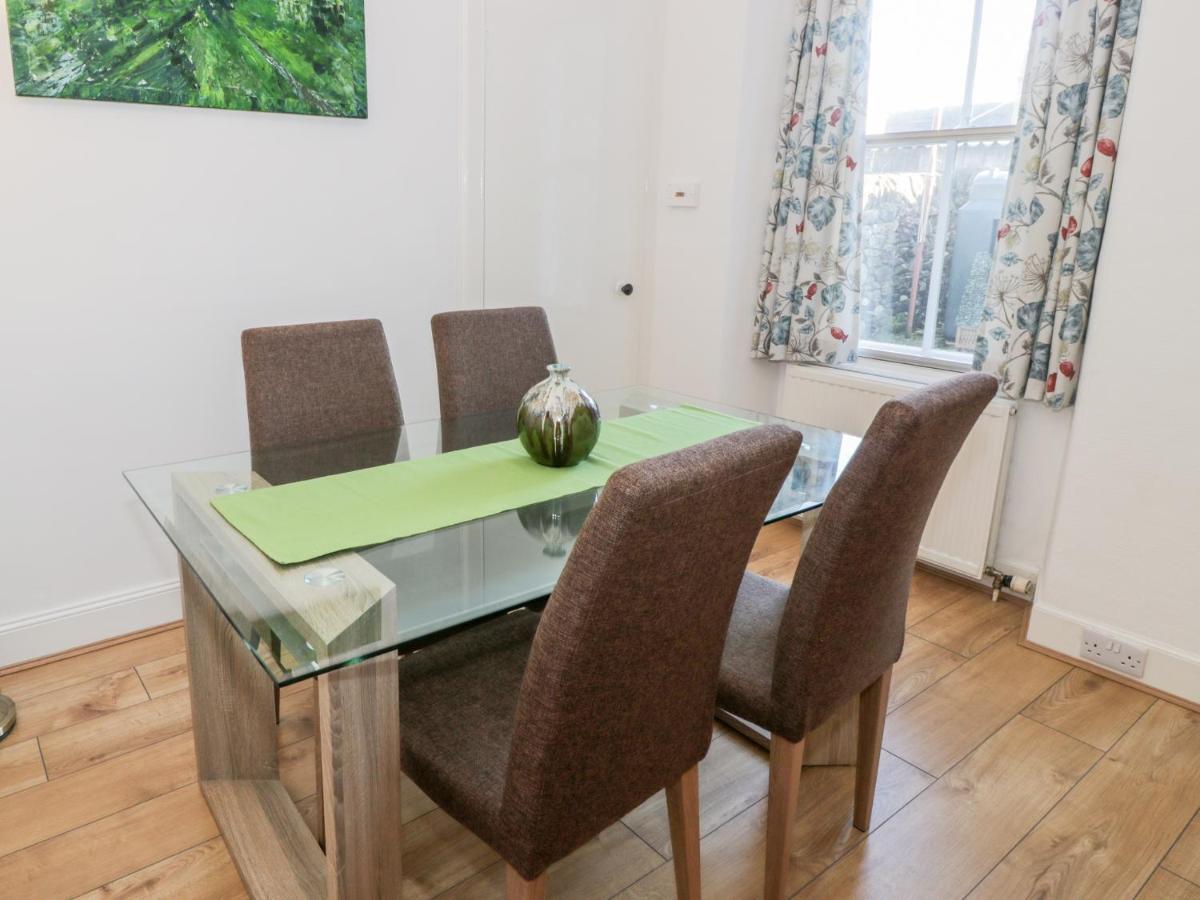 1 Alpine Place Thornhill  Buitenkant foto